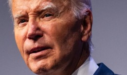 舆论｜拜登退出，赞扬与告诫