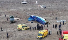 阿塞拜疆航空公司一架客机在哈萨克斯坦坠毁，造成数十人死亡