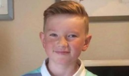 Alex Batty：失踪6年的英国男孩在法国公路上被发现