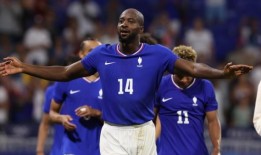 2024年巴黎奥运会：马塔带领法国队与西班牙队进入决赛