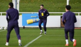 在英格兰征召之前，南安普顿的状态一直在哈伍德-贝利斯的脑海里