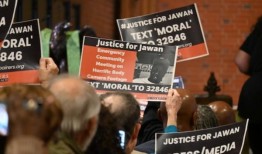 关于流动警察的报告：对黑人居民的非法行为，侵略性，贬低态度