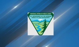 巷县风峰公路因滑坡无法通行