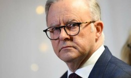 艾博年否认候选人提前投票的迹象