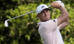 瑞典人阿伯格在美网公开赛中途领先