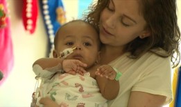 怀俄明州一名婴儿在儿童医院接受了挽救生命的心脏移植手术