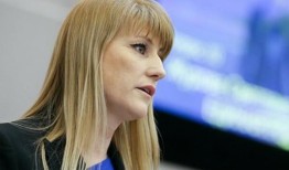 奥韦奇金透露了他的财务状况