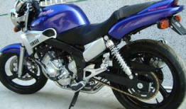 雅马哈250：一款经典摩托车的传奇故事