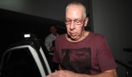 法庭告知，北岸强奸犯在陪护下再次实施了袭击，获得了1300美元的养老金