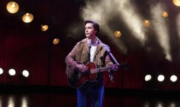 美国偶像冠军尼克·弗拉迪安尼将出演百老汇音乐剧《美丽的噪音》