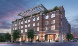 9年后，奥本传奇的战鹰晚餐俱乐部重新开业