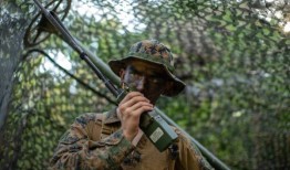 被罢免的加州警卫队将军提起不当解雇诉讼