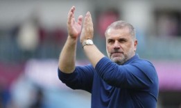 波斯特科格鲁和四位马蒂尔达斯将角逐国际足联“最佳”奖